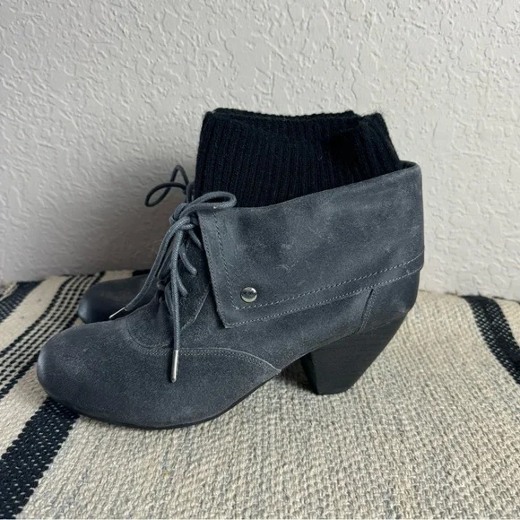 Dr. Scholls Womens Ali Elephant Ankle Boots Gray Suede Leather - Picture 4 of 7